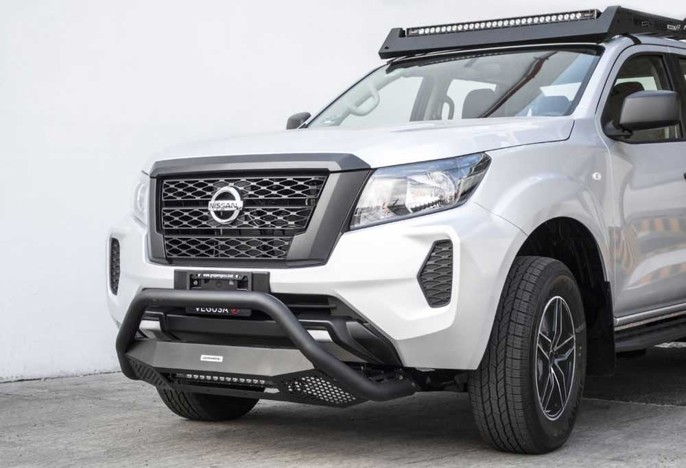 Bull bar con barra LED da 20" Go Rhino RC4 - Autoricambi4x4