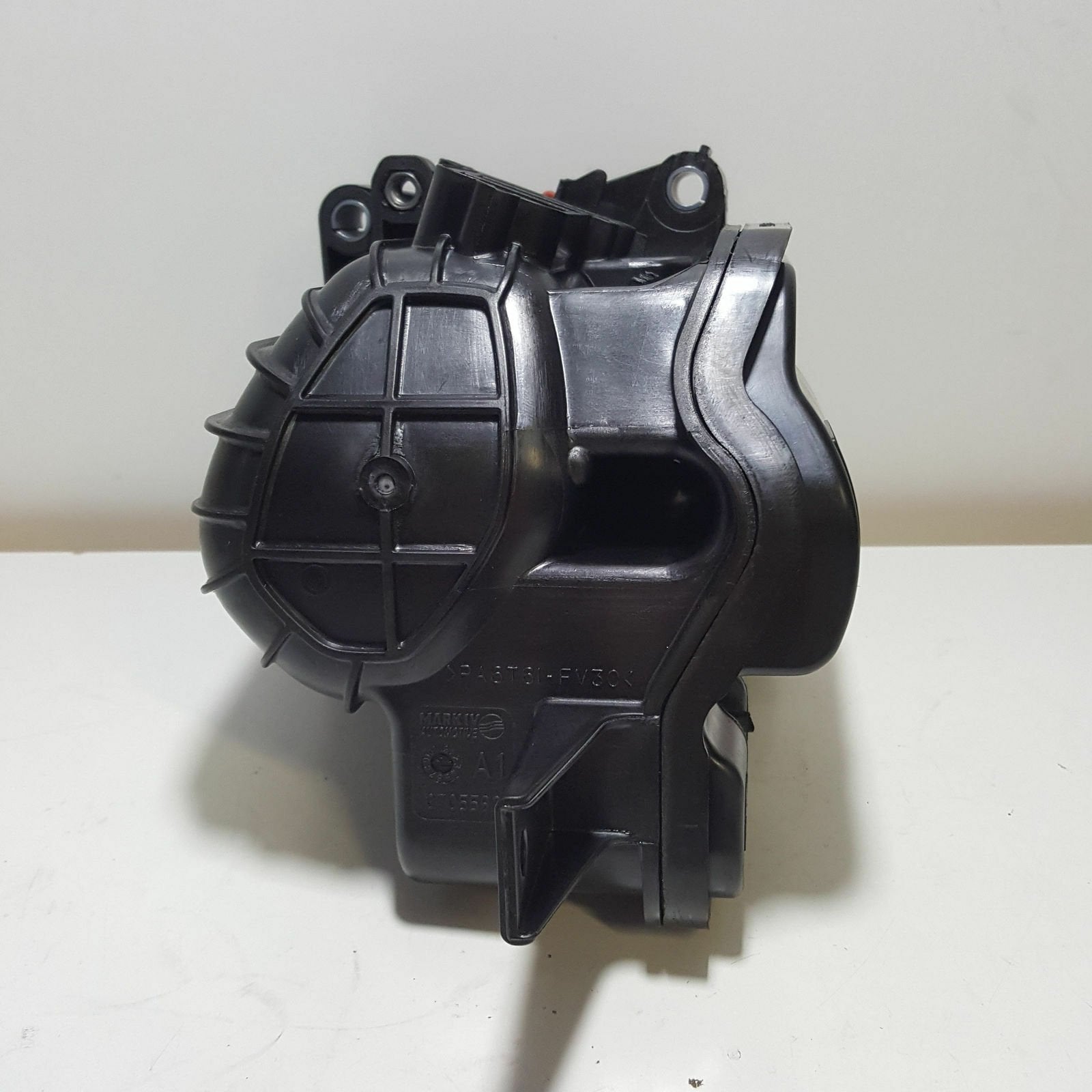 COPERCHIO SCAMBIATORE CALORE OPEL ASTRA J - INSIGNA - ZAFIRA - Autoricambi4x4