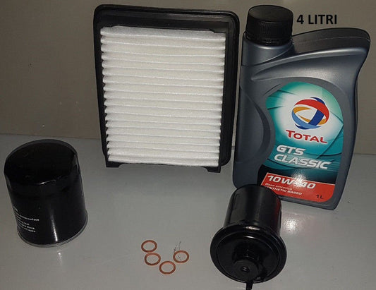 KIT TAGLIANDO 3 FILTRI + LITRI 4 TOTAL 10W40 SUZUKI JIMNY 1.3 (SN413) DAL 1998 ( COD. MOTORE G13BB ) - Autoricambi4x4