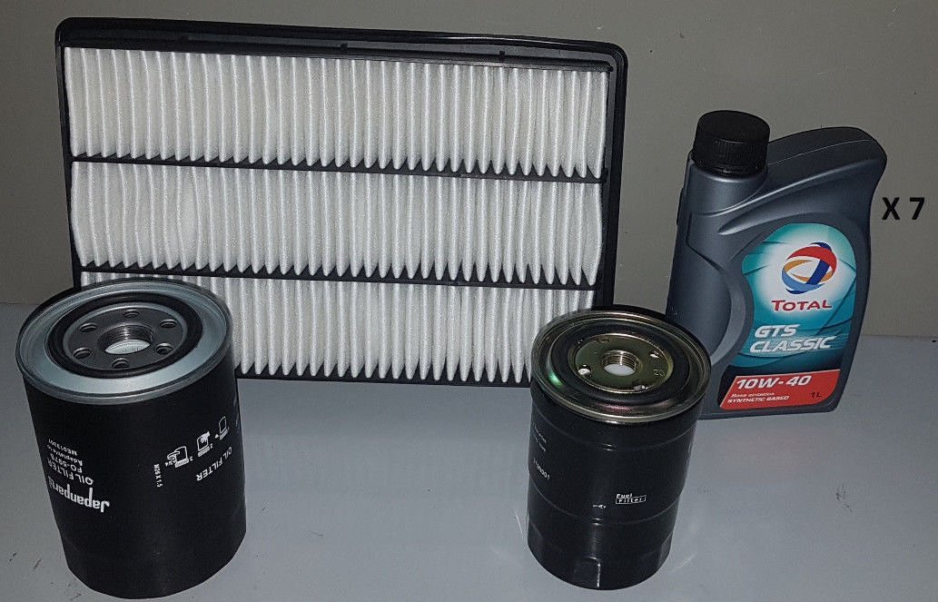 KIT TAGLIANDO 3 FILTRI + LITRI 7 TOTAL 10W40 MITSUBISHI PAJERO 3.2 DI - D DAL 2000 AL 2007 (COD. MOTORE 4M41) - Autoricambi4x4