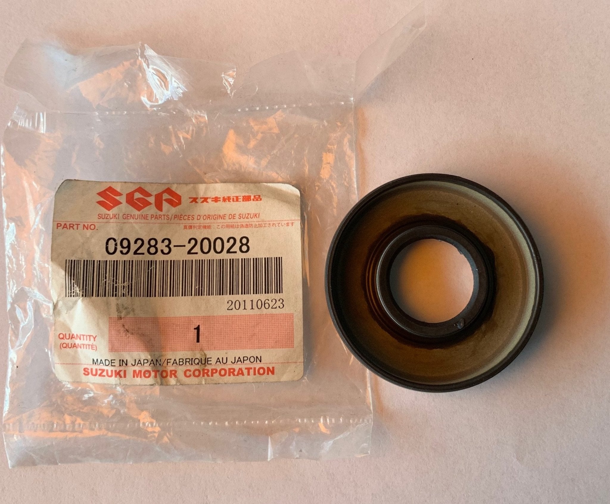 PARAOLIO ALBERO TRASMISSIONE SUZUKI (ORIGINALE) - Autoricambi4x4