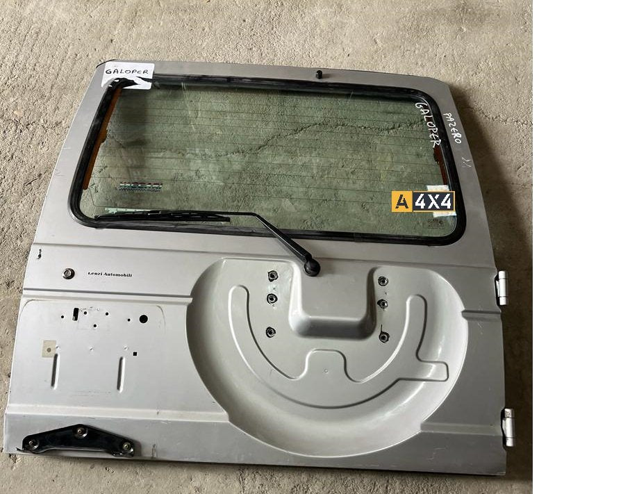 PORTELLONE POSTERIORE COMPLETO MITSUBISHI PAJERO I/ HYUNDAI GALLOPER (COMPLETO) - Autoricambi4x4