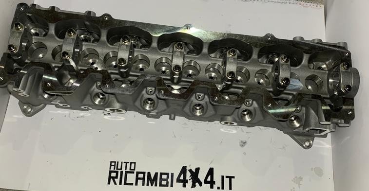 TESTATA MOTORE NUDA NISSAN PATROL GR Y61 2.8 TD (CON DEPRESSORE OLIO SUL COPERCHIO PUNTERIE) - Autoricambi4x4