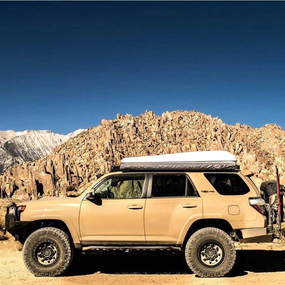 Cerchio in lega Desert/Matte Black Garrison Beadlock Black Rhino - Autoricambi4x4