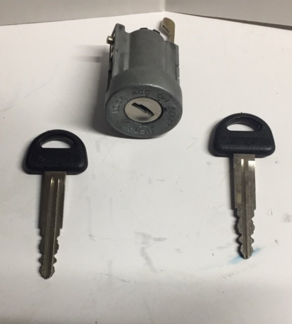 CILINDRO QUADRO + CHIAVE / BLOCCHETTO AVVIAMENTO MITSUBISHI - Autoricambi4x4