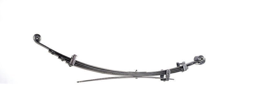 COPPIA BALESTRE MITSUBISHI L200 K74T/PAJERO RINFORZATA A 5 FOGLI DI CUI 1 DOPPIO - Autoricambi4x4