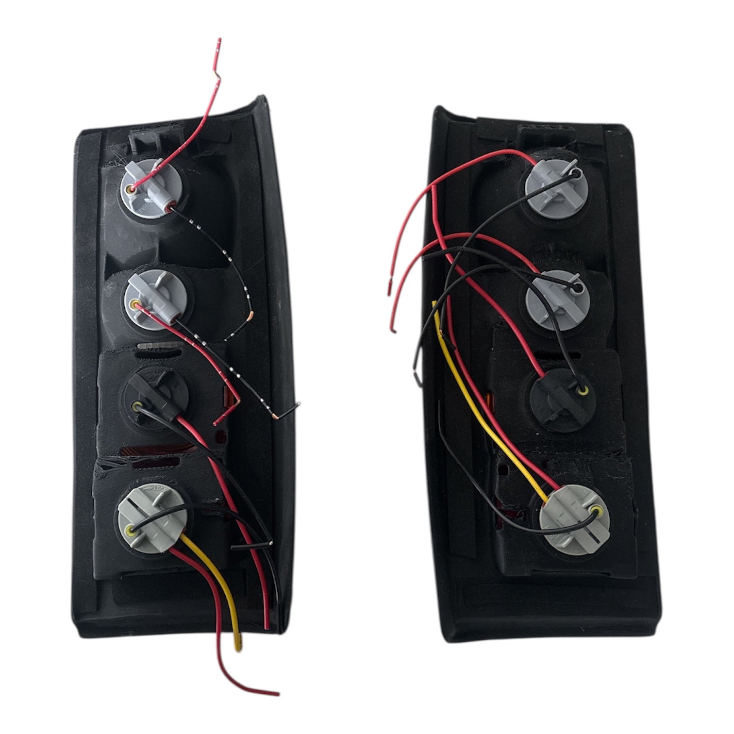 COPPIA FANALI POSTERIORI NISSAN PATROL TR 2.8 - Autoricambi4x4