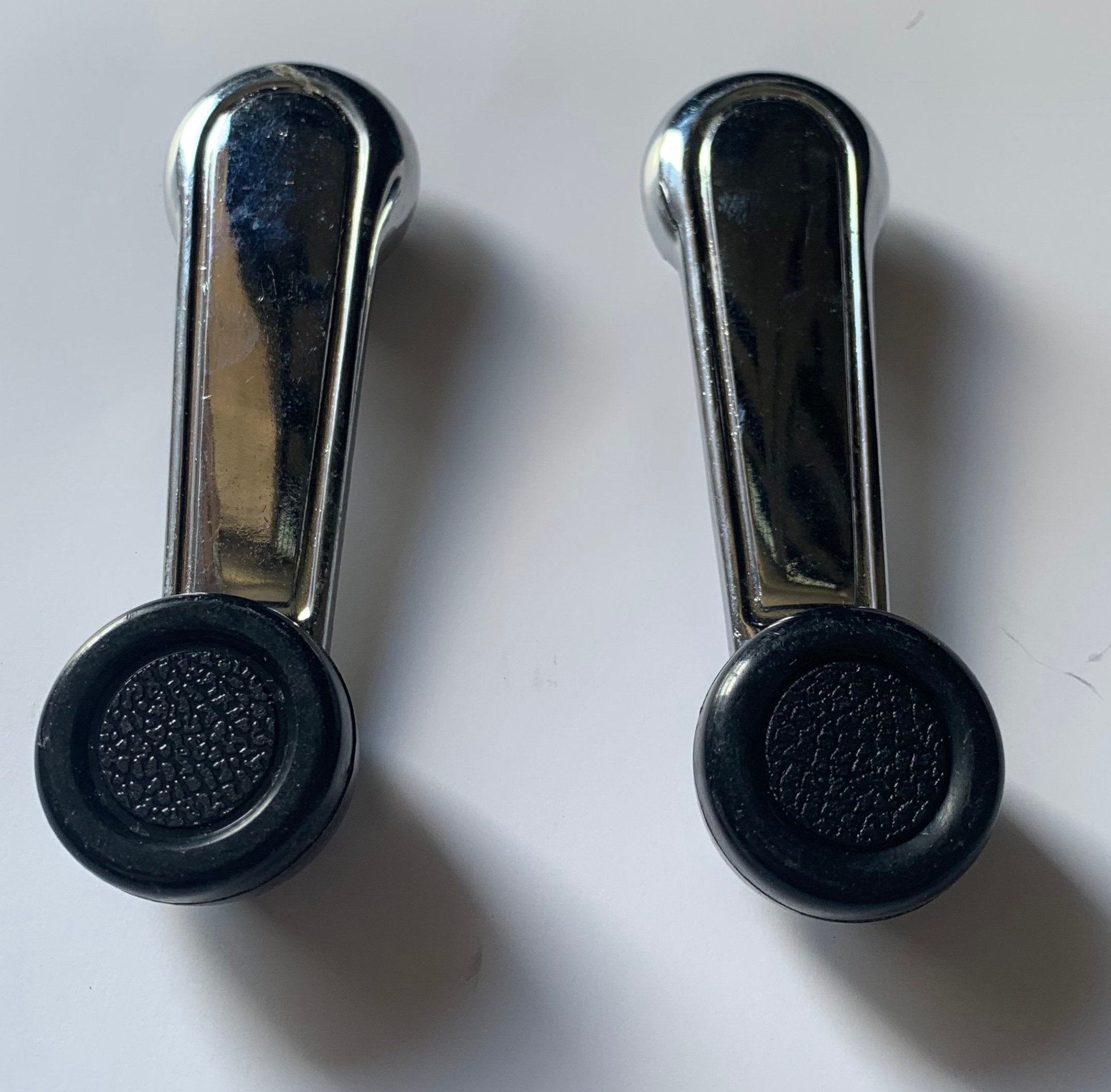 COPPIA MANIGLIE ALZAVETRO CROMATA DESTRA E SINISTRA SUZUKI SJ410/ SJ413 - Autoricambi4x4