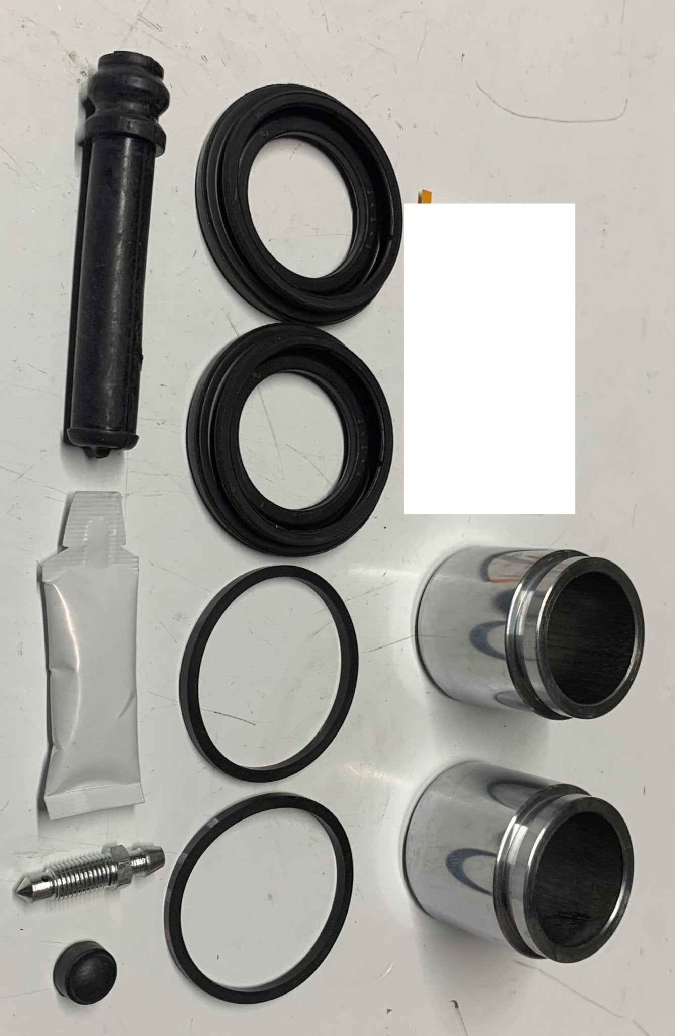 KIT REVISIONE PINZA FRENO ANTERIORE MITSUBISHI PAJERO 3.2 DI - D (Pistone: 45mm) - Autoricambi4x4