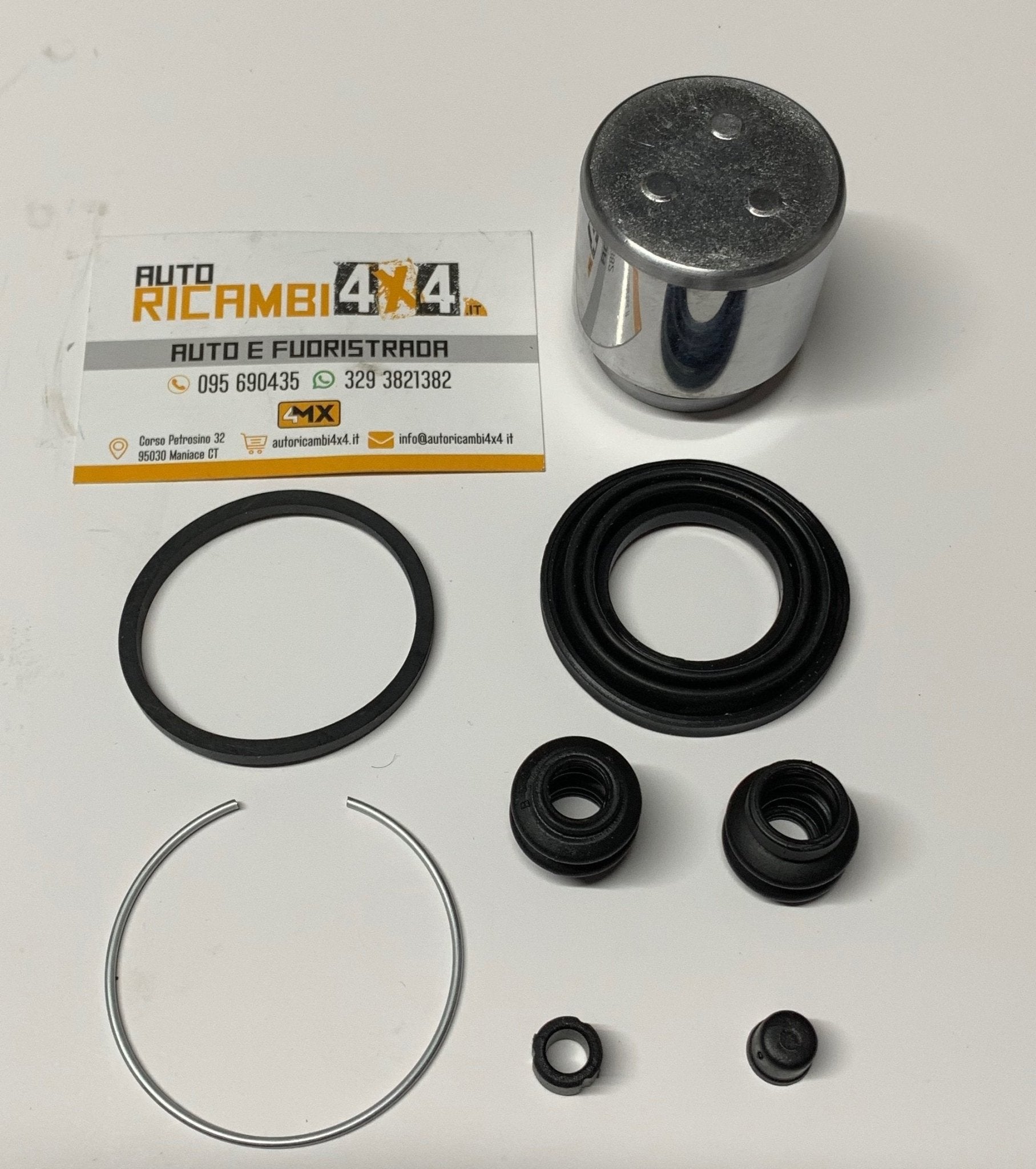 KIT REVISIONE PINZA FRENO POSTERIORE MITSUBISHI PAJERO 2° SERIE 2.5/ 3.2 (Pistone: 45mm) - Autoricambi4x4