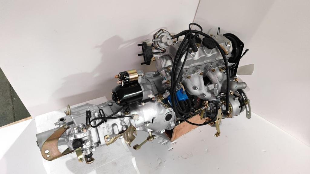 MOTORE COMPLETO CON CAMBIO SUZUKI SJ410/ SANTANA/ SAMURAI 1.0 (F10A) (MODELLO A CARBURATORE) - Autoricambi4x4