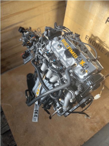 MOTORE COMPLETO CON CAMBIO SUZUKI SJ410/ SANTANA/ SAMURAI 1.0 (F10A) (MODELLO INIEZIONE) - Autoricambi4x4