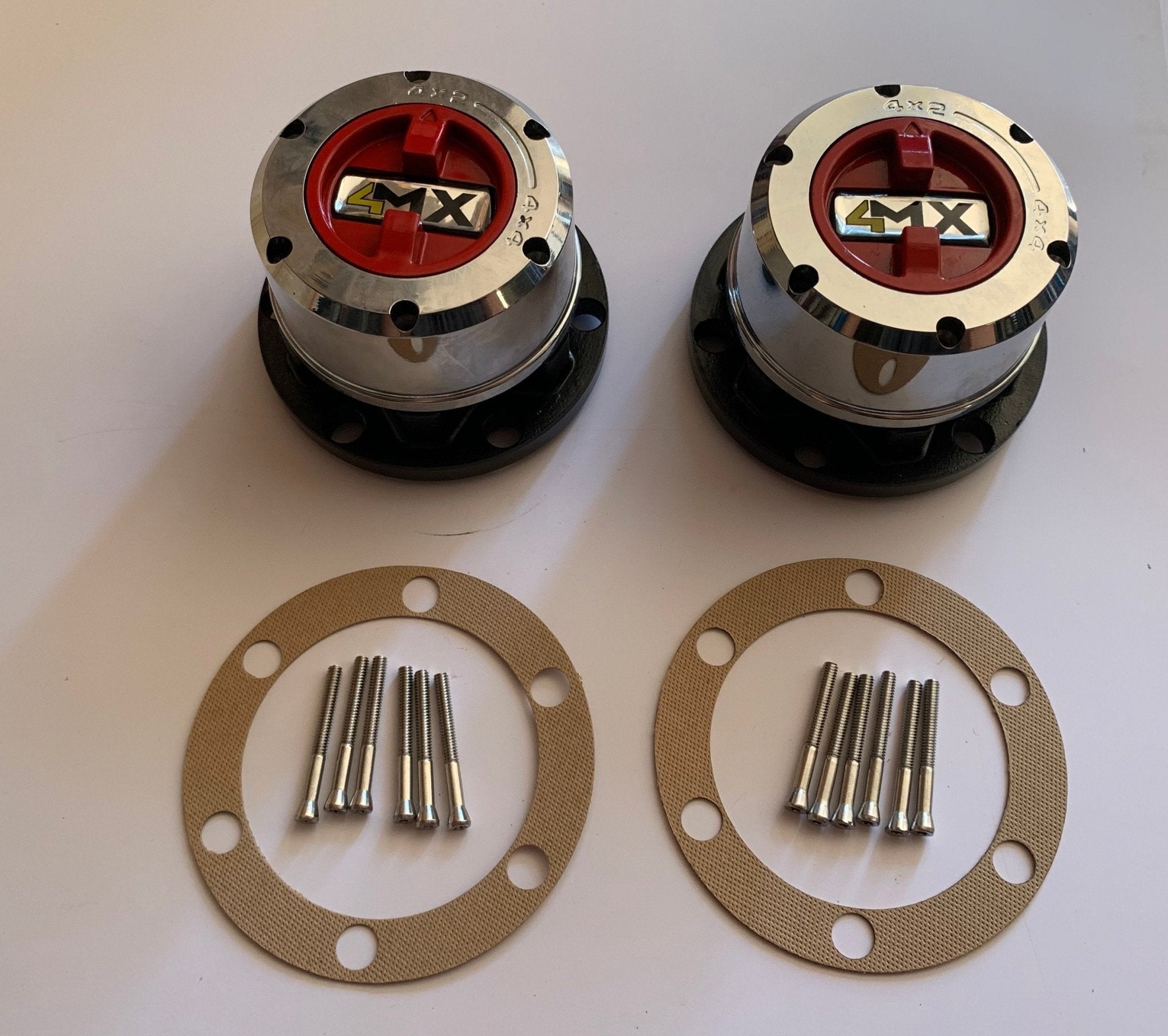 MOZZI RUOTA LIBERA NISSAN TERRANO II 2.7 TD 27 CAVE RINFORZATI (4MX) - Autoricambi4x4