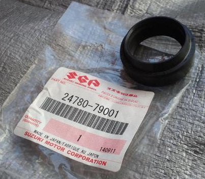 PARAOLIO CAMBIO SUZUKI SJ410/ SANTANA/ SAMURAI (ORIGINALE) - Autoricambi4x4