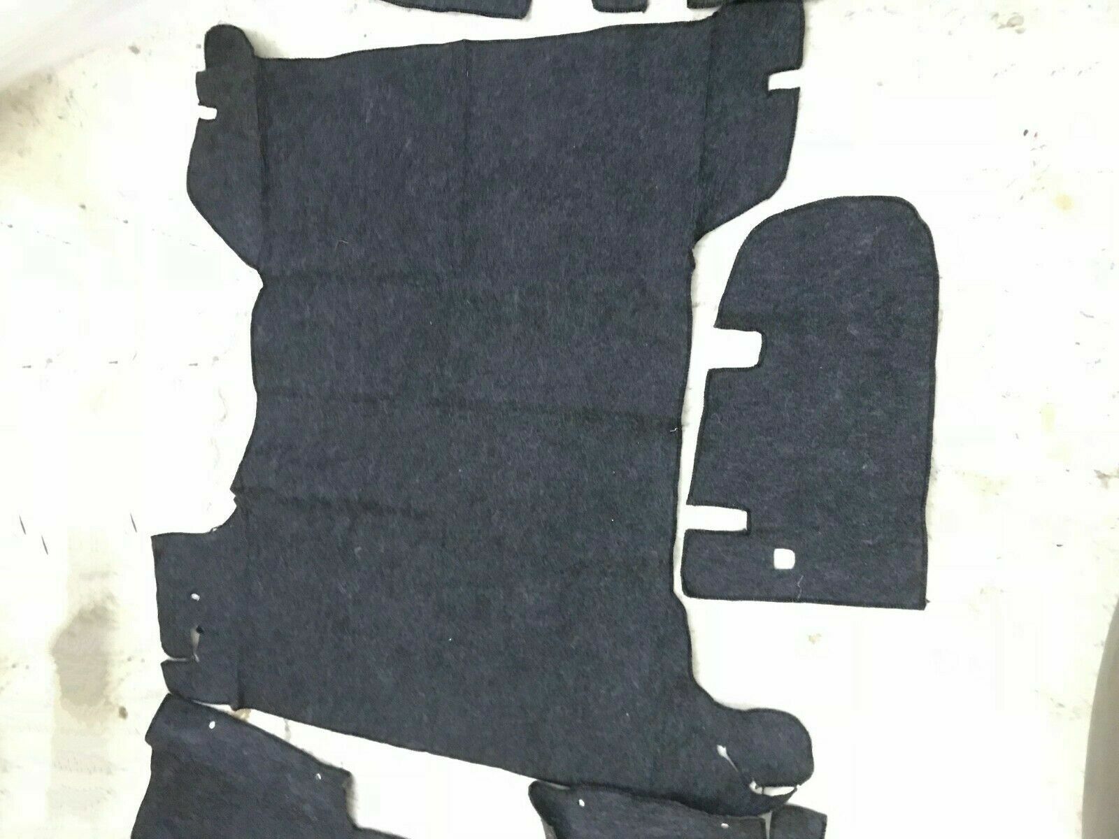 SET TAPPETI PAVIMENTO INTERNO/ MOQUETTE SUZUKI SJ410/ SJ413/ SAMURAI/ SANTANA - Autoricambi4x4