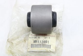 SILENTBLOCK BARRA POSTERIORE INFERIORE MITSUBISHI PAJERO 2° SERIE (diam. 60mm) (ORIGINALE) - Autoricambi4x4