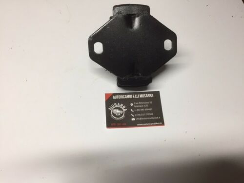 SUPPORTO MOTORE/ SOSPENZIONE MOTORE TOYOTA 4 RUNNER (N1/ N18) /LAND CRUISER (J7) - Autoricambi4x4