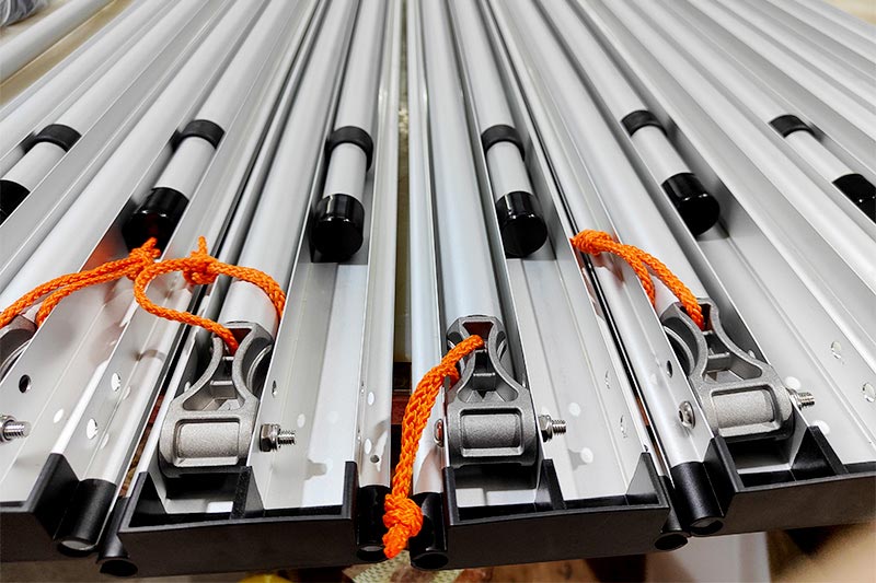 TENDA DA CAMPEGGIO/ TENDINO LATERALE PER FUORISTRADA (2,5MT) - Autoricambi4x4