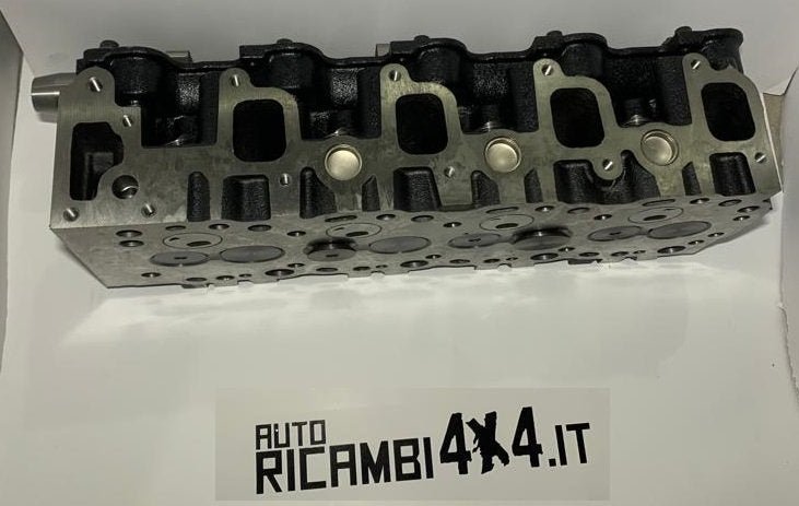 TESTATA MOTORE COMPLETA TOYOTA LAND CRUISER LJ70 II/ HILUX/ 4 RUNNER 2.5 TD (5 SUPPORTI) - Autoricambi4x4