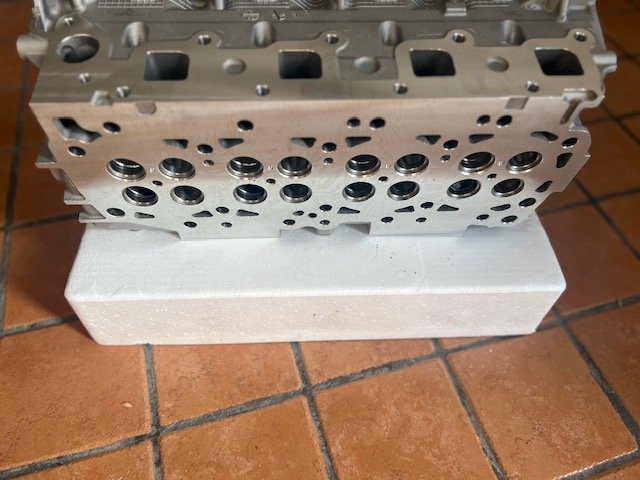 Testata Motore Nuda Nissan Navara D40 - Navara D22 - Pathfinder III - Cabstar - Autoricambi4x4