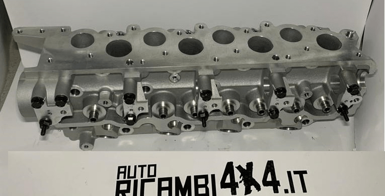 TESTATA MOTORE NUDA VALVOLE INCASSATE MITSUBISHI PAJERO /L200/ HYUNDAI GALLOPER 2.5 TD 4D56 - Autoricambi4x4